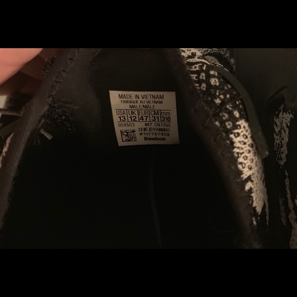 Men’s Reebok Tennis - Picture 4 of 4